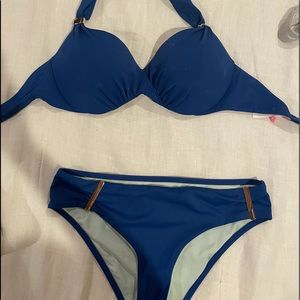 Victoria Secret bikini